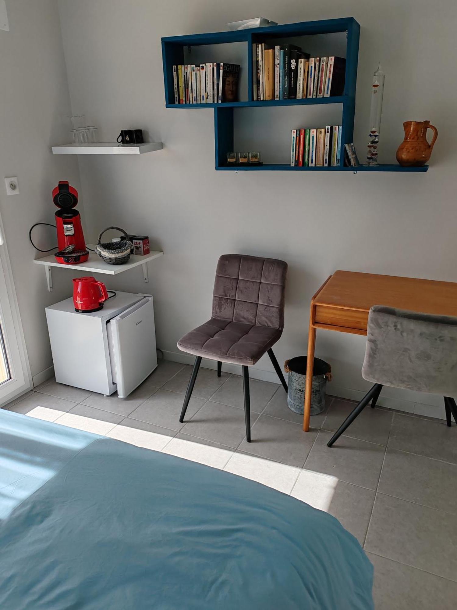 La Revetizon Bed & Breakfast Saint-Pierre-d'Amilly Ngoại thất bức ảnh